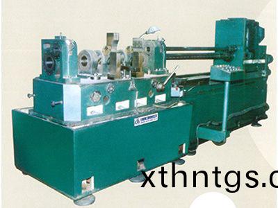 柴油機缸體主軸孔(kong)、凸輪軸(zhou)孔(kong)精(jing)鏜(tang)組(zu)郃機(ji)牀(chuang)